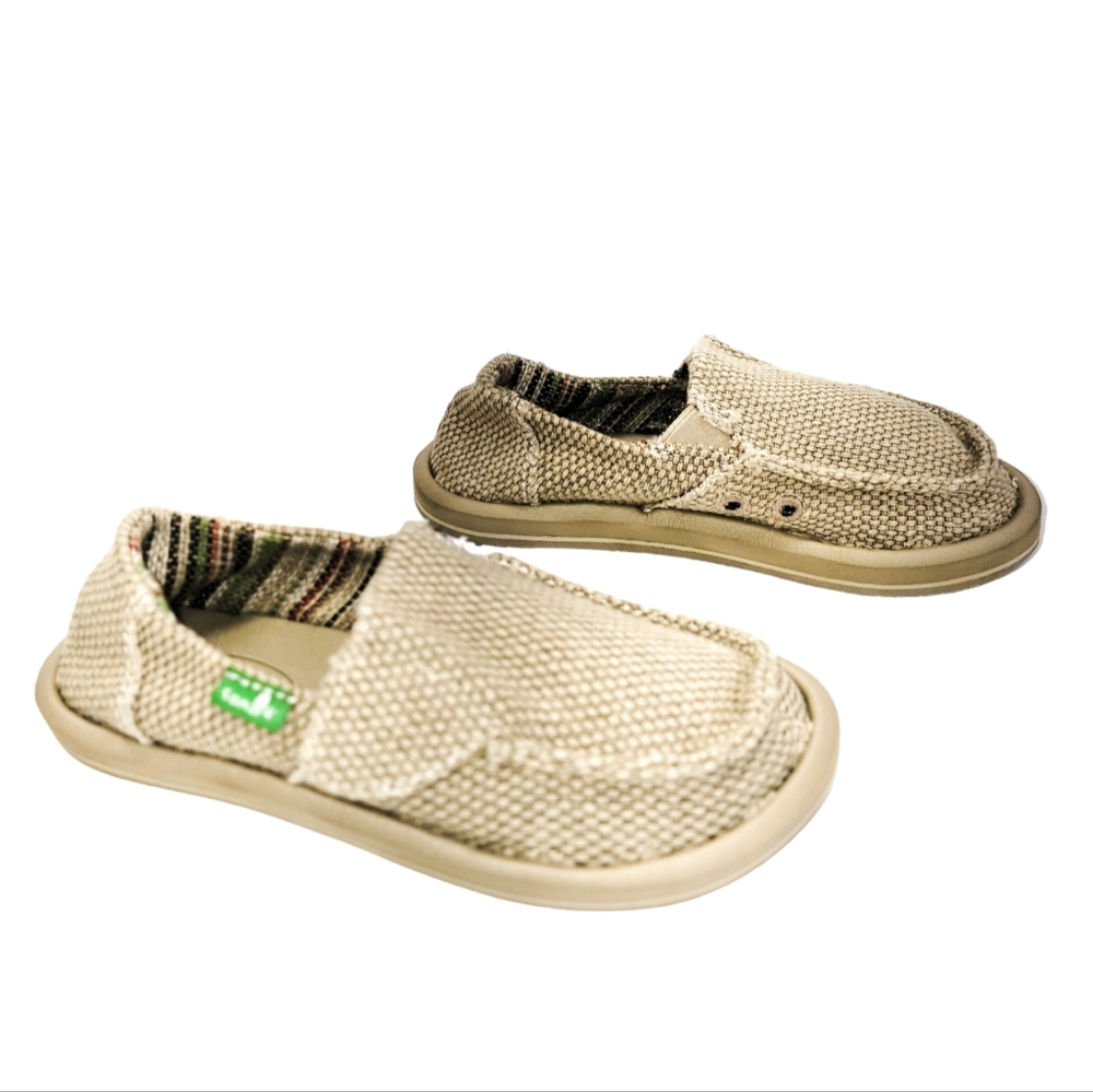 Sanuk Lil Don Sidewalk Surfer Kid Boy Sz.11 Tan Hemp Cotton Slip On Wide Shoes